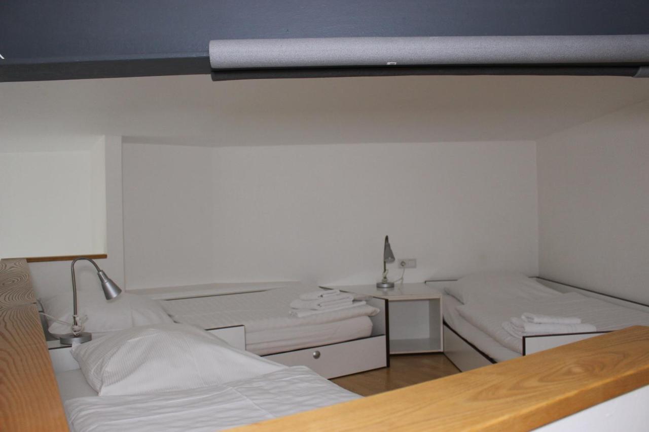 Gls Studio Hotel Берлин Екстериор снимка