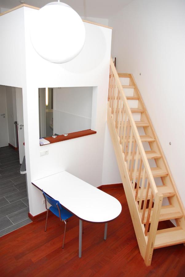 Gls Studio Hotel Берлин Екстериор снимка